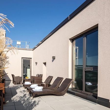 Golden Ball, Exclusive Serviced Apartments Munich Aschheim Esterno foto