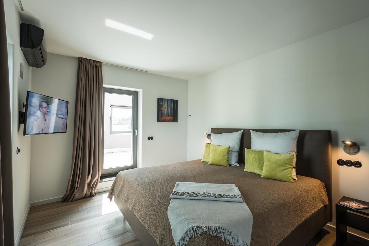 Golden Ball, Exclusive Serviced Apartments Munich Aschheim Esterno foto