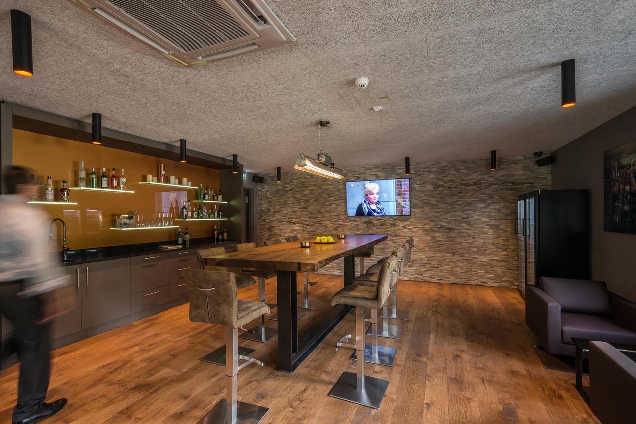 Golden Ball, Exclusive Serviced Apartments Munich Aschheim Esterno foto