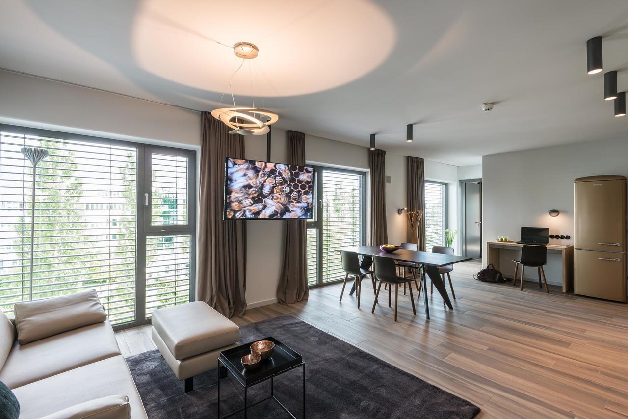 Golden Ball, Exclusive Serviced Apartments Munich Aschheim Esterno foto
