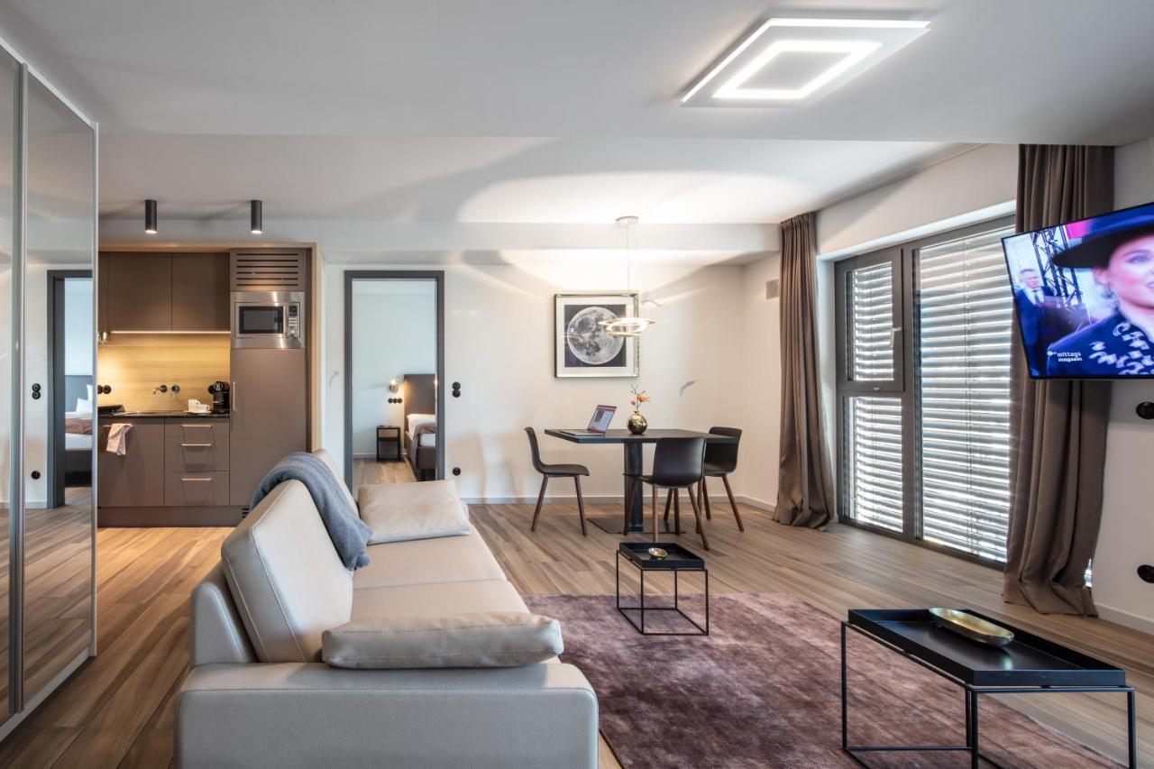 Golden Ball, Exclusive Serviced Apartments Munich Aschheim Esterno foto