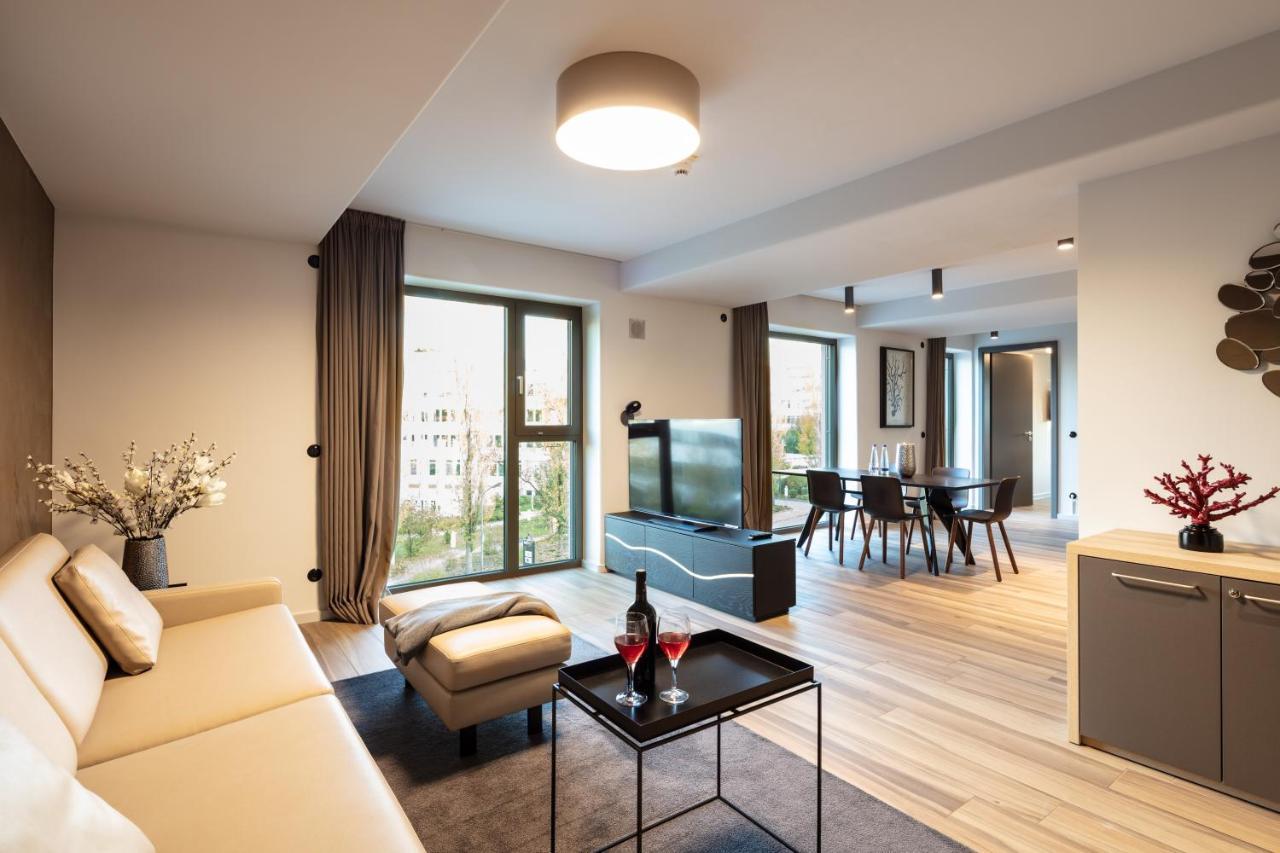 Golden Ball, Exclusive Serviced Apartments Munich Aschheim Esterno foto